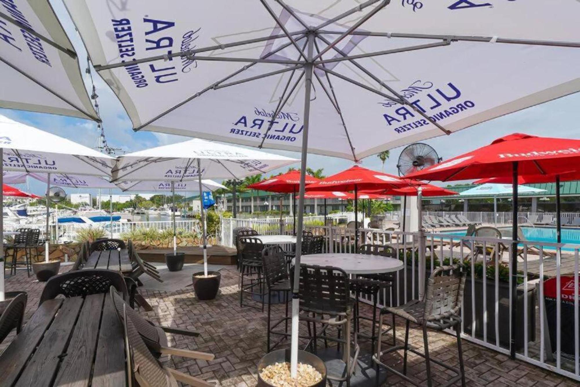 South Bradenton Getaway At The Marinaアパートホテル エクステリア 写真