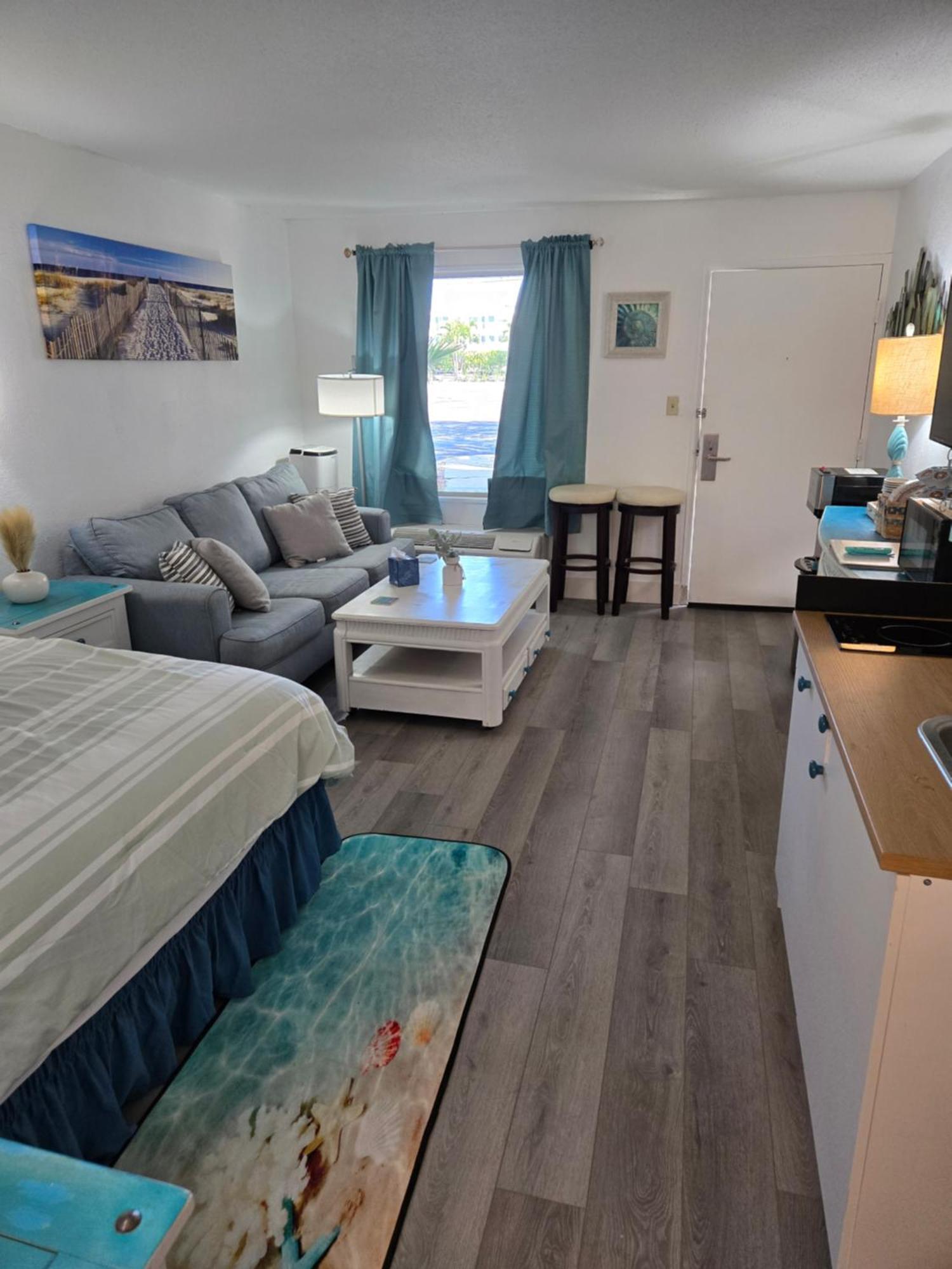 South Bradenton Getaway At The Marinaアパートホテル エクステリア 写真